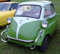 BMW ISETTA 250 green