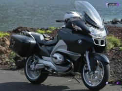 BMW K 1200 RT red