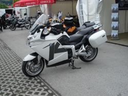 BMW K 1200 white