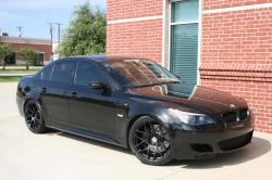 BMW M5 black