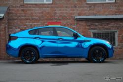 BMW X6 blue