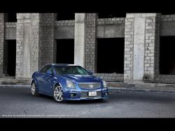 CADILLAC CTS-V blue