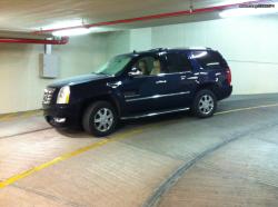 CADILLAC ESCALADE 6.0 black