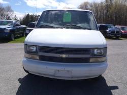 CHEVROLET ASTRO 4X4 white