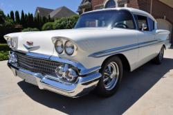 CHEVROLET BISCAYNE white