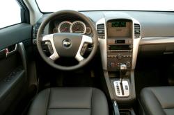 CHEVROLET CAPTIVA interior