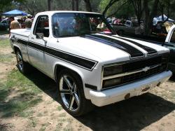 CHEVROLET CHEYENNE brown