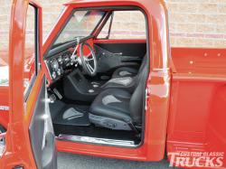 CHEVROLET CHEYENNE interior