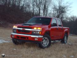 CHEVROLET COLORADO 4X4 white