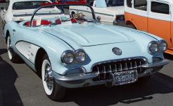 CHEVROLET CORVETTE white