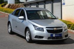 CHEVROLET CRUZE 1.6 green