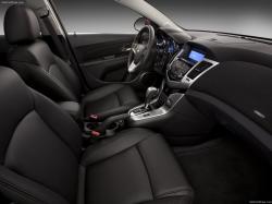 CHEVROLET CRUZE interior