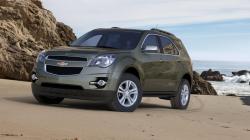 CHEVROLET EQUINOX green