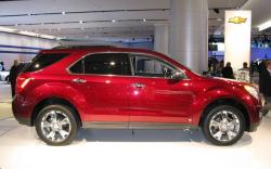 CHEVROLET EQUINOX red