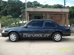 CHEVROLET MONZA SLE green