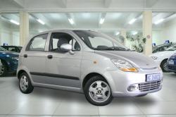 CHEVROLET SPARK silver