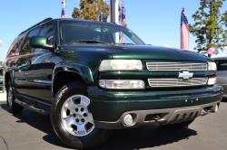 CHEVROLET SUBURBAN green