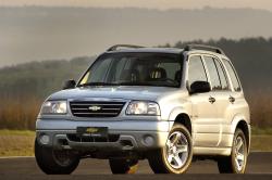 CHEVROLET TRACKER 2.0 red