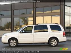 CHEVROLET UPLANDER LT white