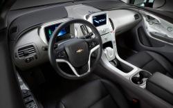 CHEVROLET VOLT interior