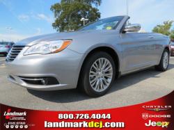 CHRYSLER 200 CONVERTIBLE silver