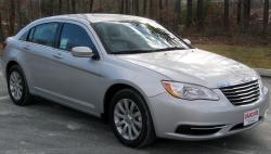 chrysler 200