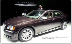 CHRYSLER 300C brown