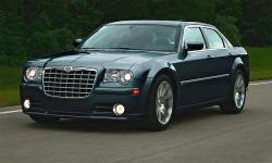 CHRYSLER 300C green