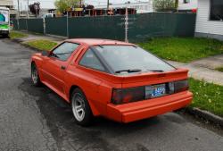 CHRYSLER CONQUEST green