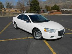 CHRYSLER SEBRING white