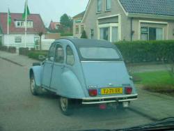 CITROEN 2CV blue