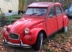 CITROEN 2CV red