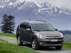 citroen c-crosser 2.4