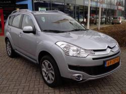 citroen c-crosser 2.4