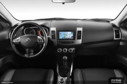 CITROEN C-CROSSER interior