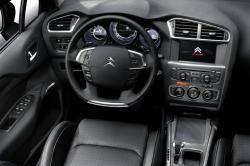 CITROEN C4 interior