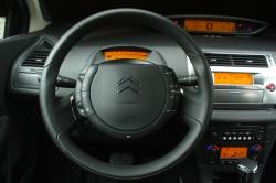 CITROEN C4 interior