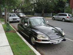 CITROEN DS black