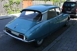 CITROEN DS blue