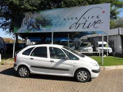 CITROEN PICASSO white