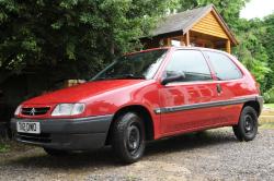 CITROEN SAXO 1.0 black