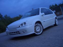 CITROEN SAXO white