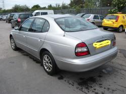 DAEWOO LEGANZA CDX silver