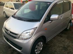 DAIHATSU MOVE silver