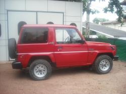 DAIHATSU ROCKY red