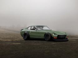 DATSUN 240 Z black