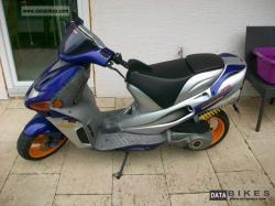 DERBI PREDATOR blue