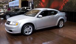 DODGE AVENGER silver