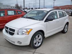 DODGE CALIBER white