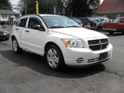 DODGE CALIBER white